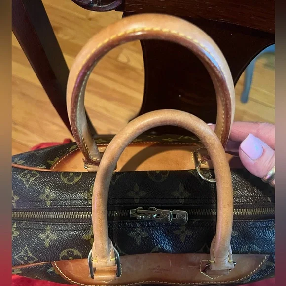 Louis Vuitton Monogram Deauville - Picture 14 of 14